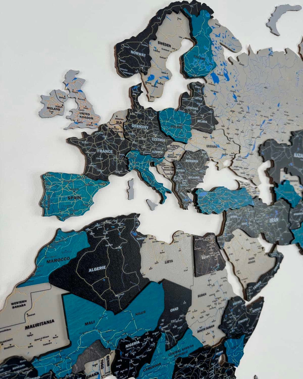 Premium 3D Wooden World Map — Midnight