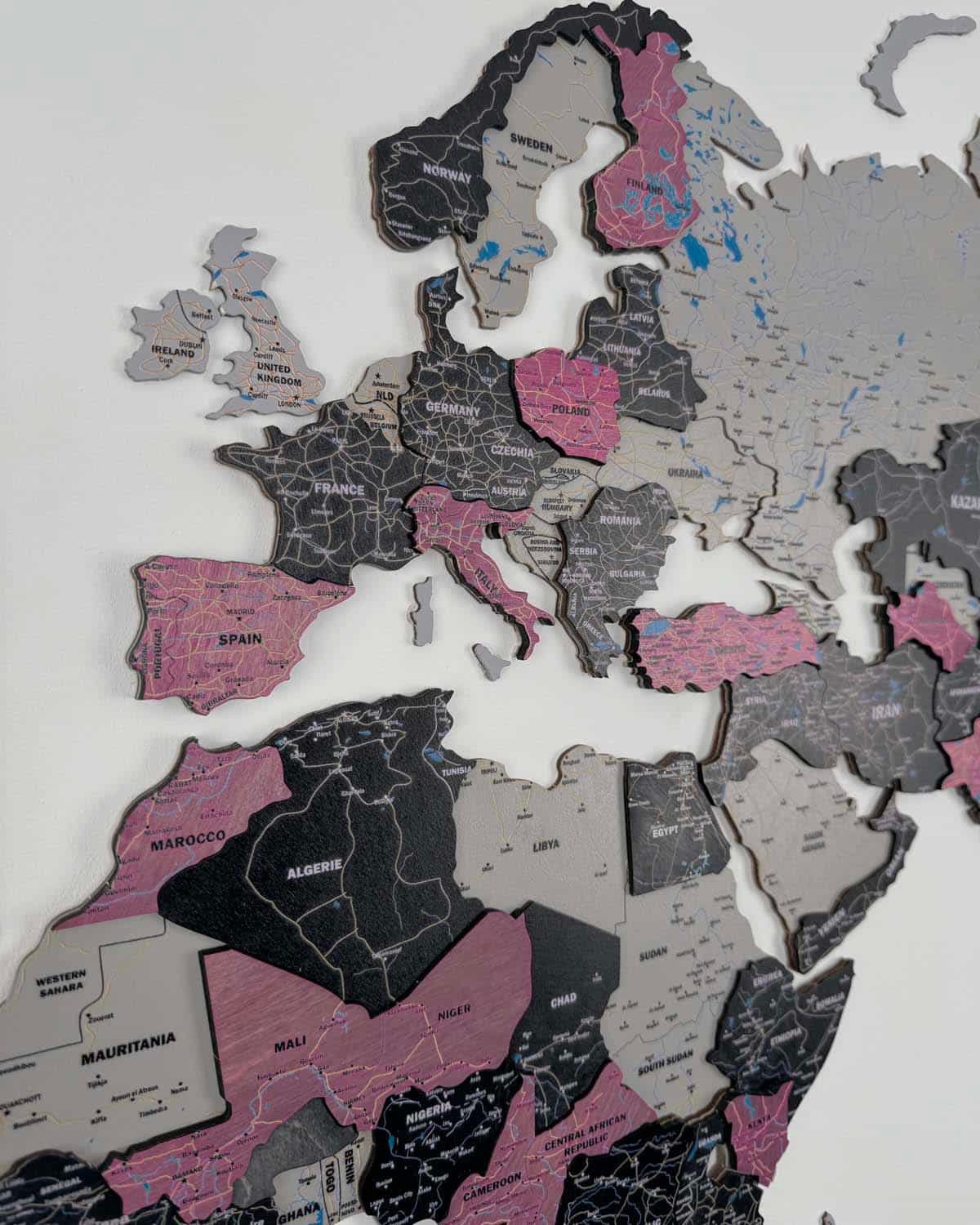 Premium 3D Wooden World Map — Rose